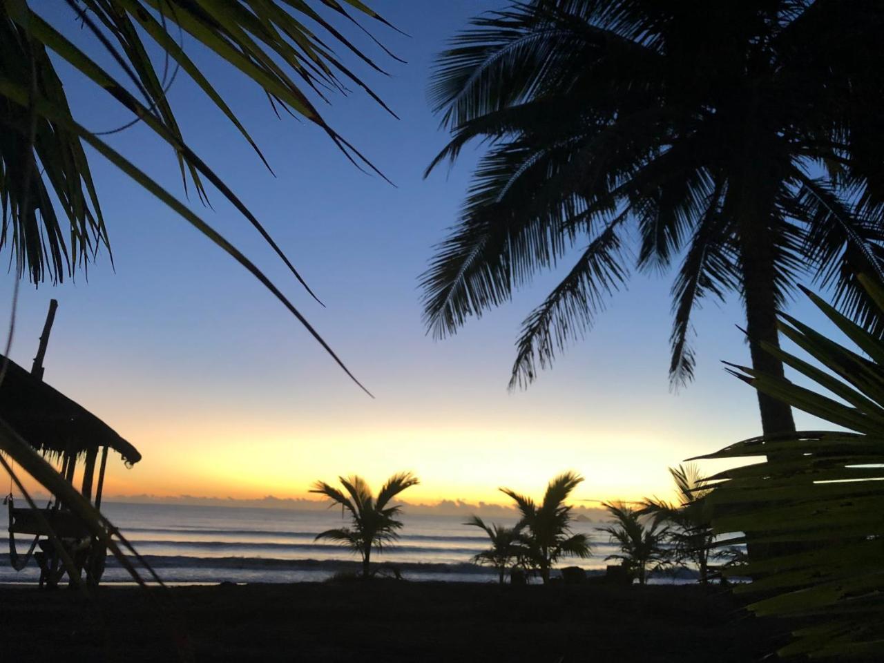 North Shore Surf Camp Baler Exterior photo